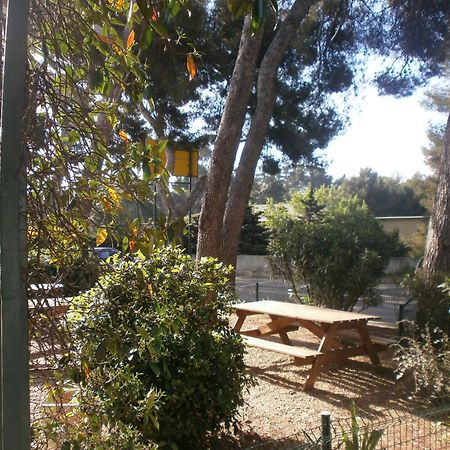 Hotel Parc Azur - Toulon אוליאולה מראה חיצוני תמונה